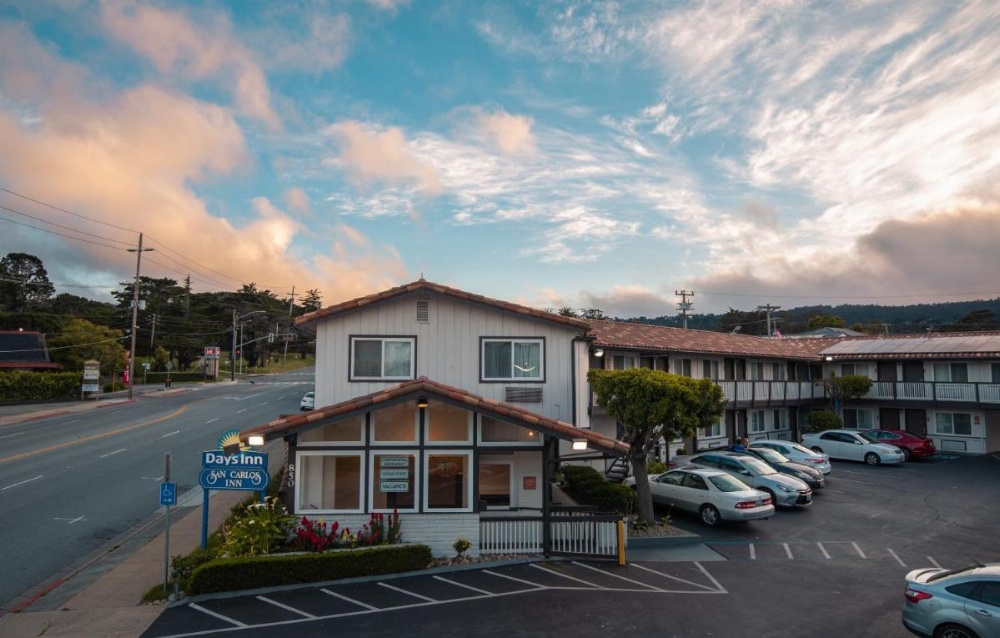 Days Inn by Wyndham Monterey Downtown Image 36